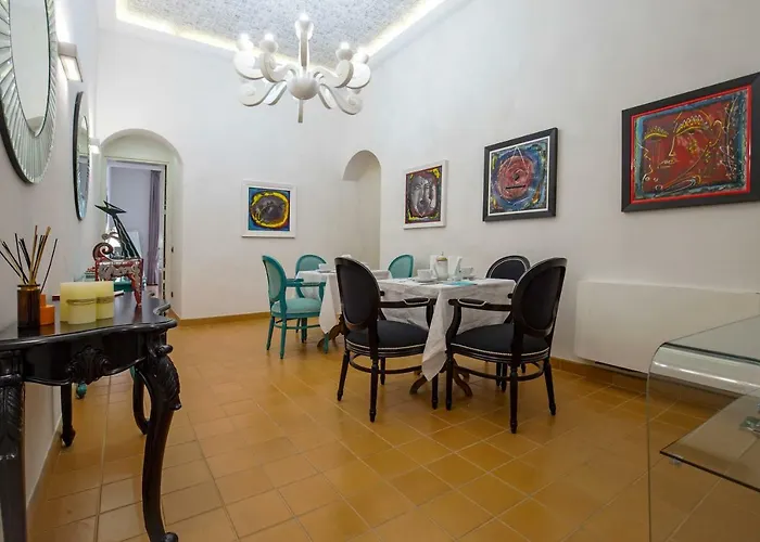 Luxury Scacciaventi 4*